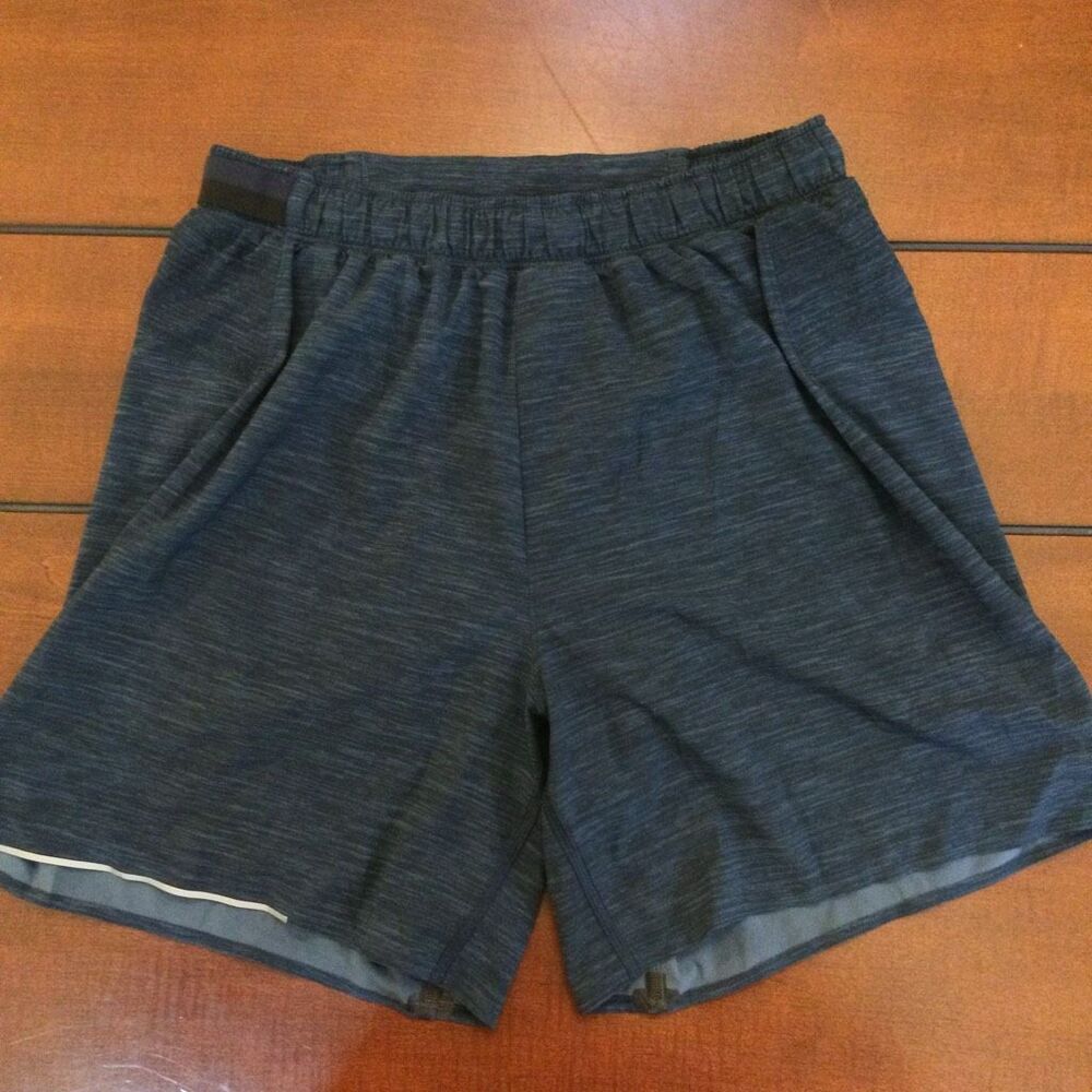 Lululemon men’s pace breaker navy medium
